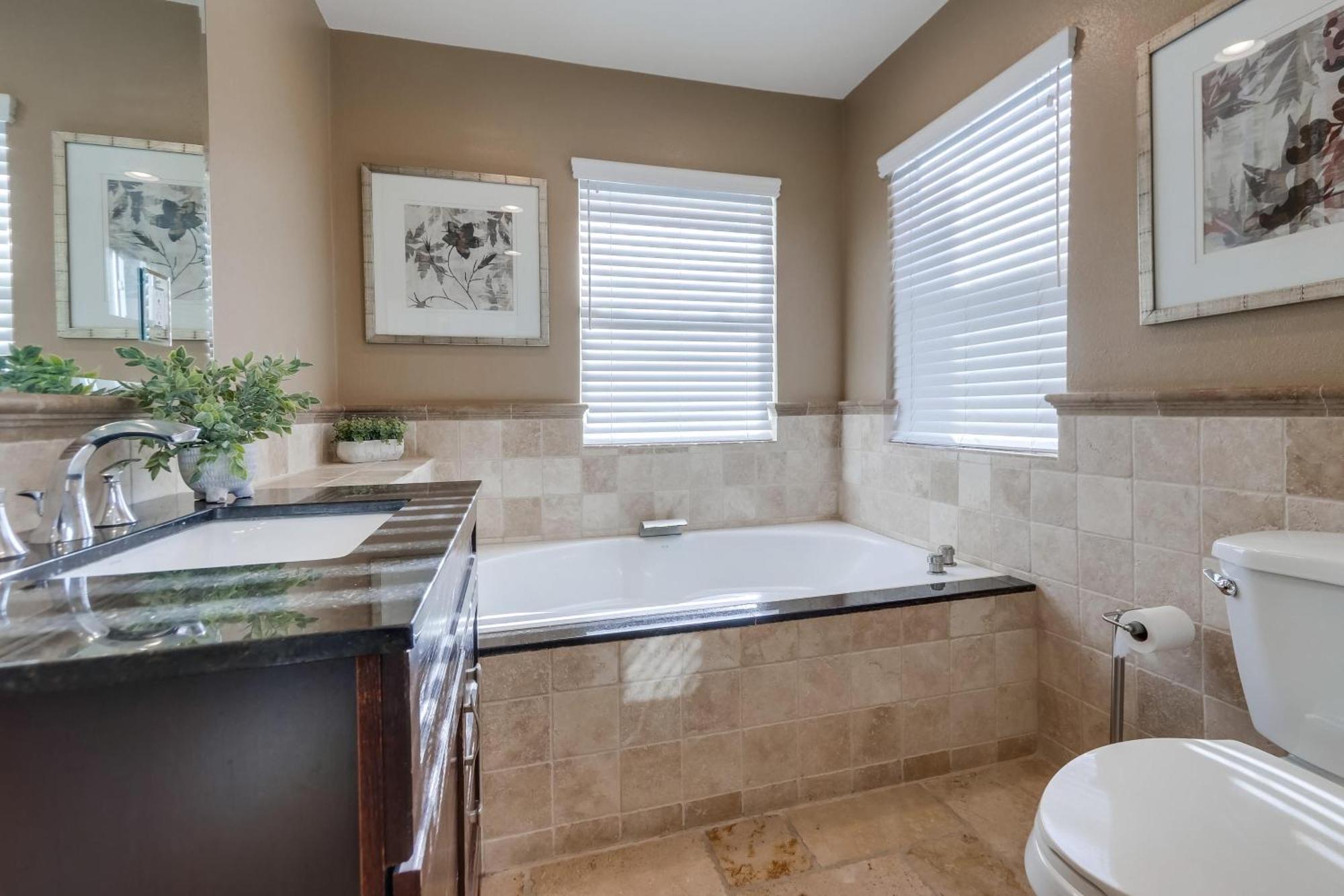Destination #48 Vila Placentia Exterior foto
