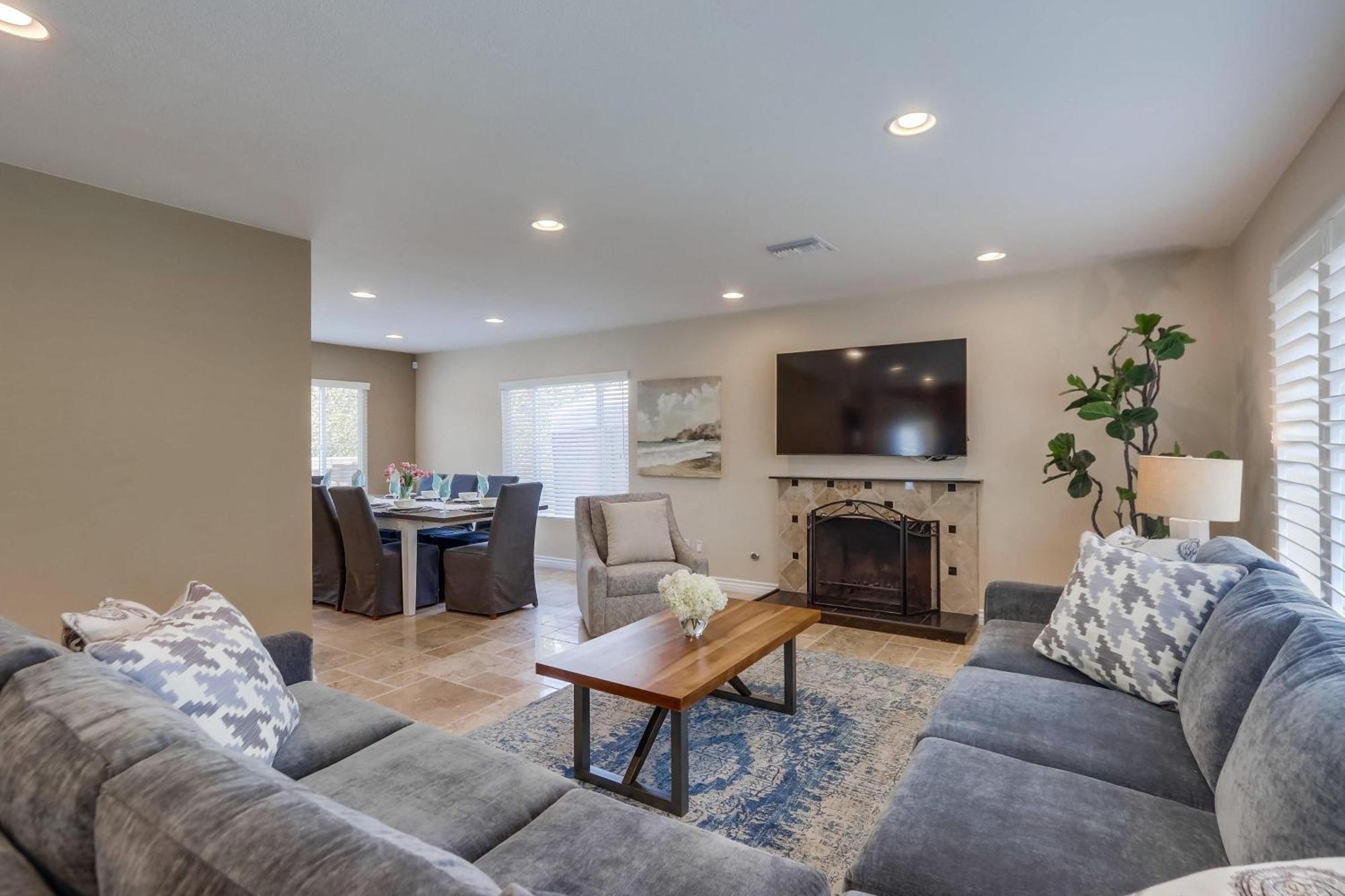 Destination #48 Vila Placentia Exterior foto